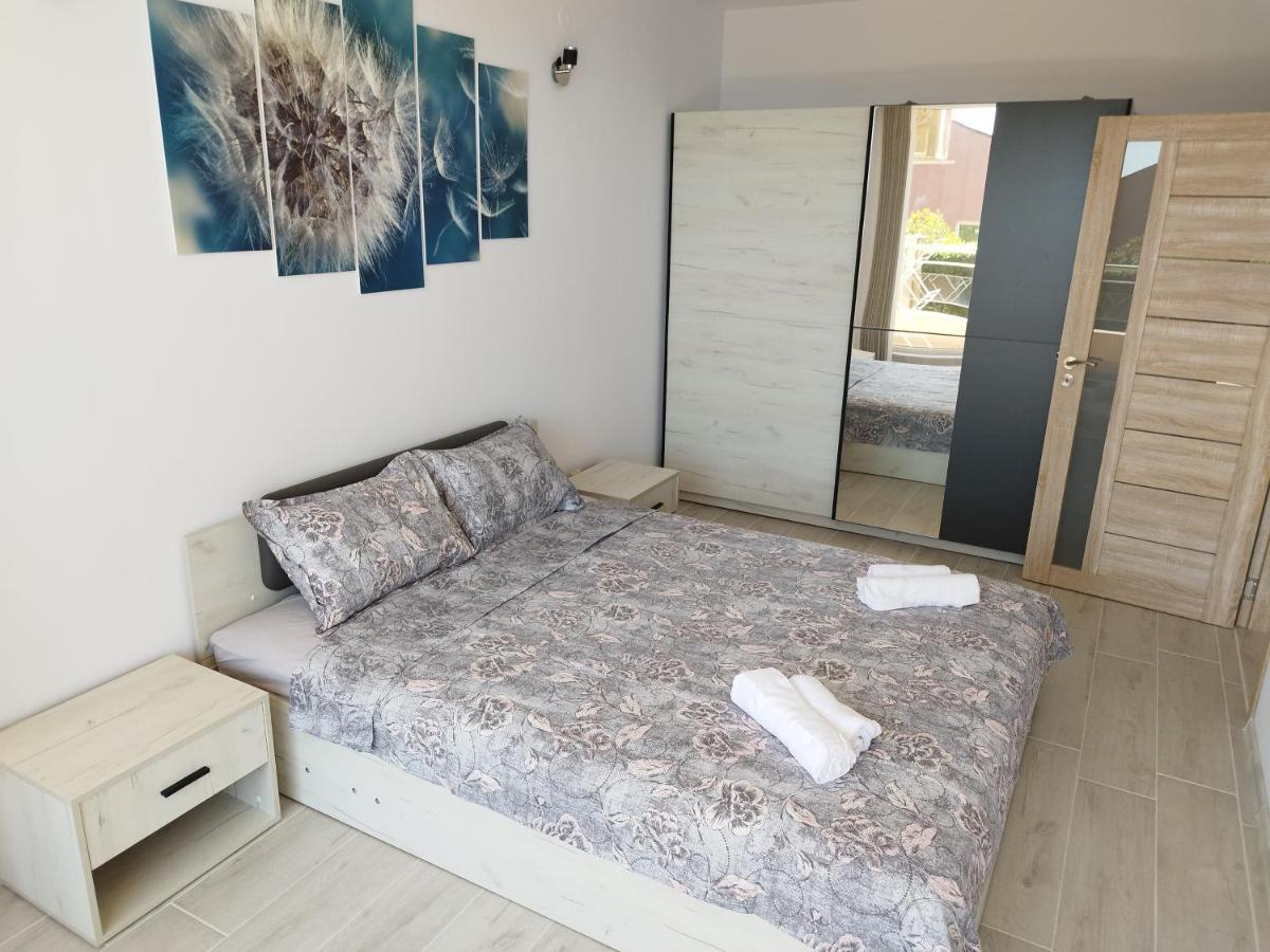 Green, Quiet And Beautiful 1 Apartment Kavarna Bagian luar foto
